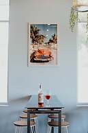 Sfera's Park Suites & Convention Centre