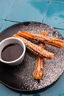 Sfera's Park Suites & Convention Centre