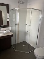 Sfera's Park Suites & Convention Centre