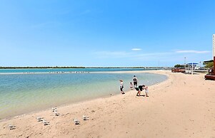 Bayview Beach Holiday Apartments
