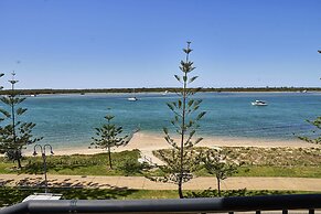 Bayview Beach Holiday Apartments