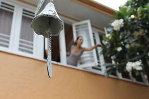 Civic Guest House - Hostel