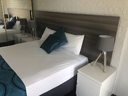 Bribie Waterways Motel