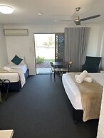 Bribie Waterways Motel