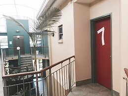 Noosa River Sandy Shores