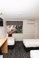 Lakeview Hotel Motel