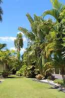 Golden Fountain Motel