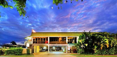 Tropical Gate Motor Inn