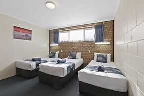 Cunningham Shore Motel