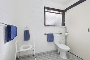 Cunningham Shore Motel