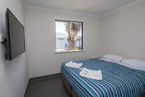 Karrinyup Waters Resort