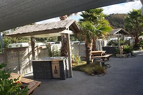 Bowentown Beach Holiday Park