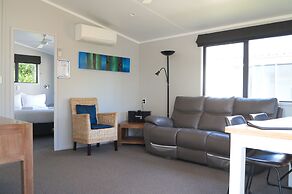 Bowentown Beach Holiday Park