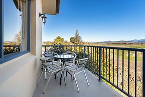 Avalon Manor Motel