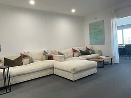 Moody's Motel