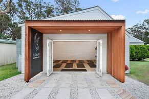 Bay and Bush, Jervis Bay