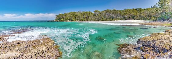 Bay and Bush, Jervis Bay