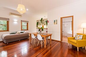 Bay and Bush, Jervis Bay