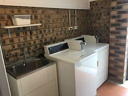 Casa Nostra Motel Mackay