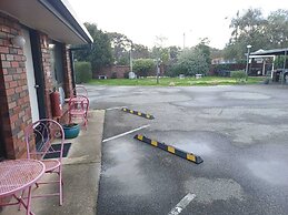Coorrabin Motor Inn