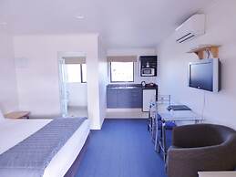 Claremonte Motor Lodge