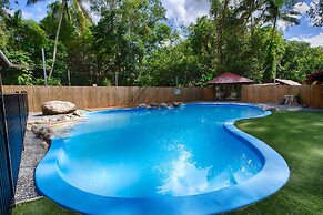 PKs Jungle Village - Hostel