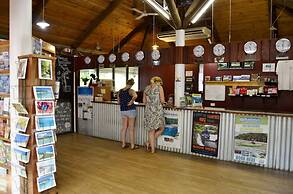 PKs Jungle Village - Hostel