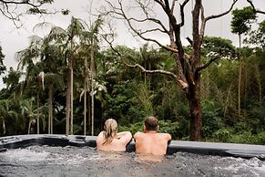 Misty View Cottages Montville