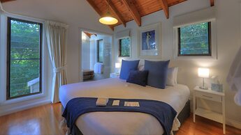 Misty View Cottages Montville