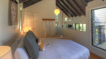 Misty View Cottages Montville