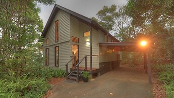 Misty View Cottages Montville