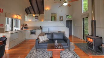 Misty View Cottages Montville