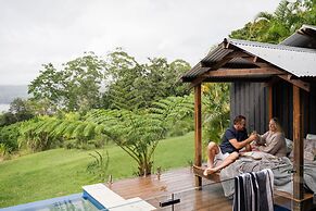 Misty View Cottages Montville