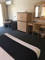 St. Marys Park View Motel