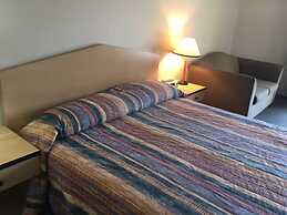 St. Marys Park View Motel