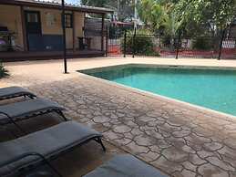 St. Marys Park View Motel