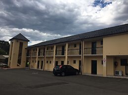 St. Marys Park View Motel