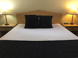 St. Marys Park View Motel