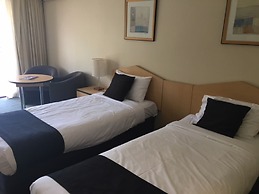 St. Marys Park View Motel