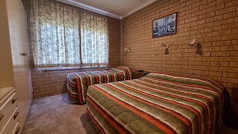 Lone Pine Motel - Corowa