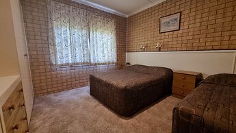 Lone Pine Motel - Corowa