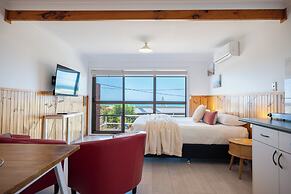 Blue Seas Holiday Villas