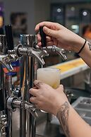 Mayfair Motel Emerald