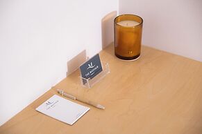 Mayfair Motel Emerald