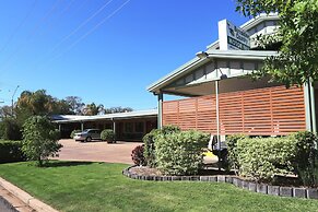 Barcaldine Country Motor Inn