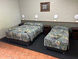 Barcaldine Country Motor Inn