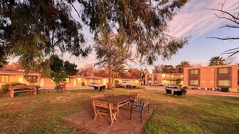 Hamilton Hume Motor Inn