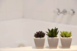 Riverside Cabin Park