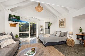 A PERFECT STAY - 3 Little Pigs