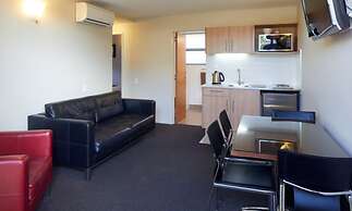 Focus Motel And Executive Suites